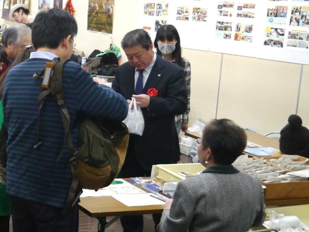 アホウドリ支援どら焼き売り場