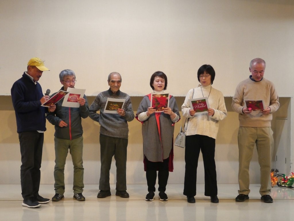 歌(スペイン語サロンメンバー)